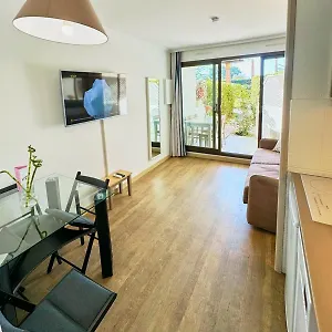 Apparemment Borde De Mer Résidence L'ange Gardien Appartement Villefranche-sur-Mer